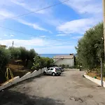 San Salvatore 4*