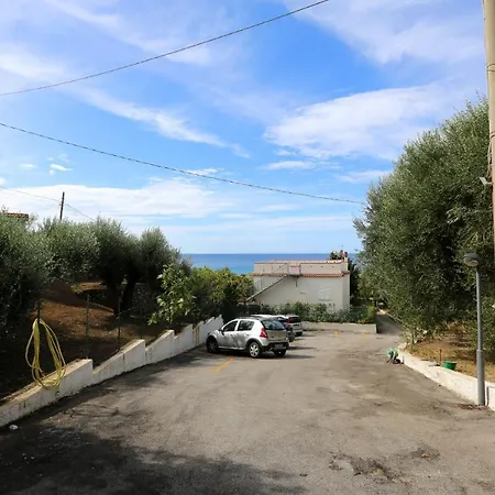 San Salvatore 4*